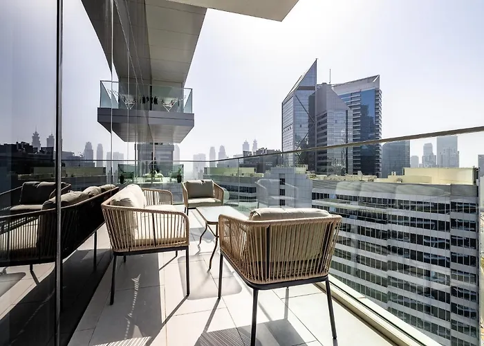 3Bdr Apartment With Maid Room And Burj Khalifa View