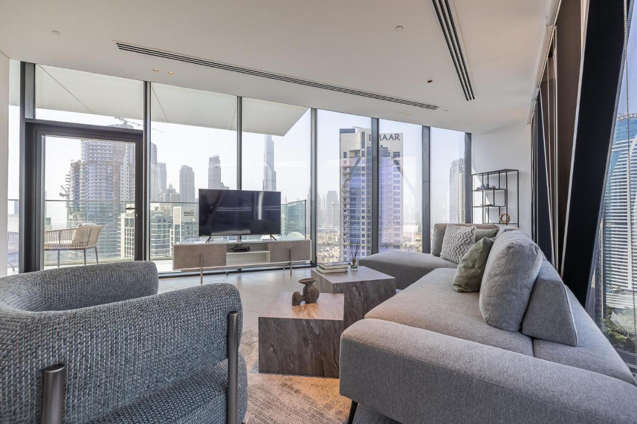 3bdr With Maid And Burj Khalifa View Apartment *