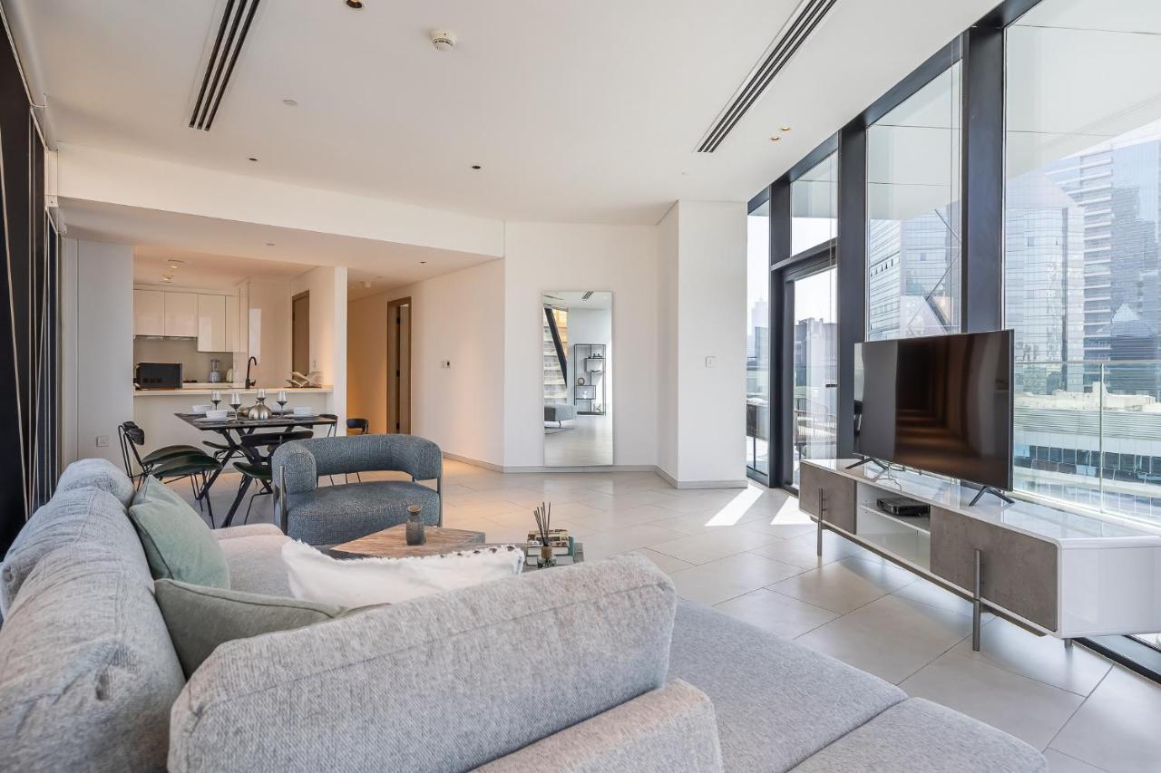 3bdr With Maid And Burj Khalifa View Apartment