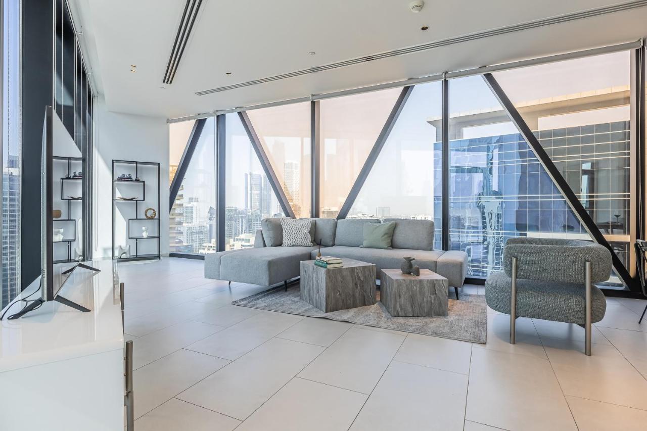 3bdr With Maid And Burj Khalifa View Apartment *